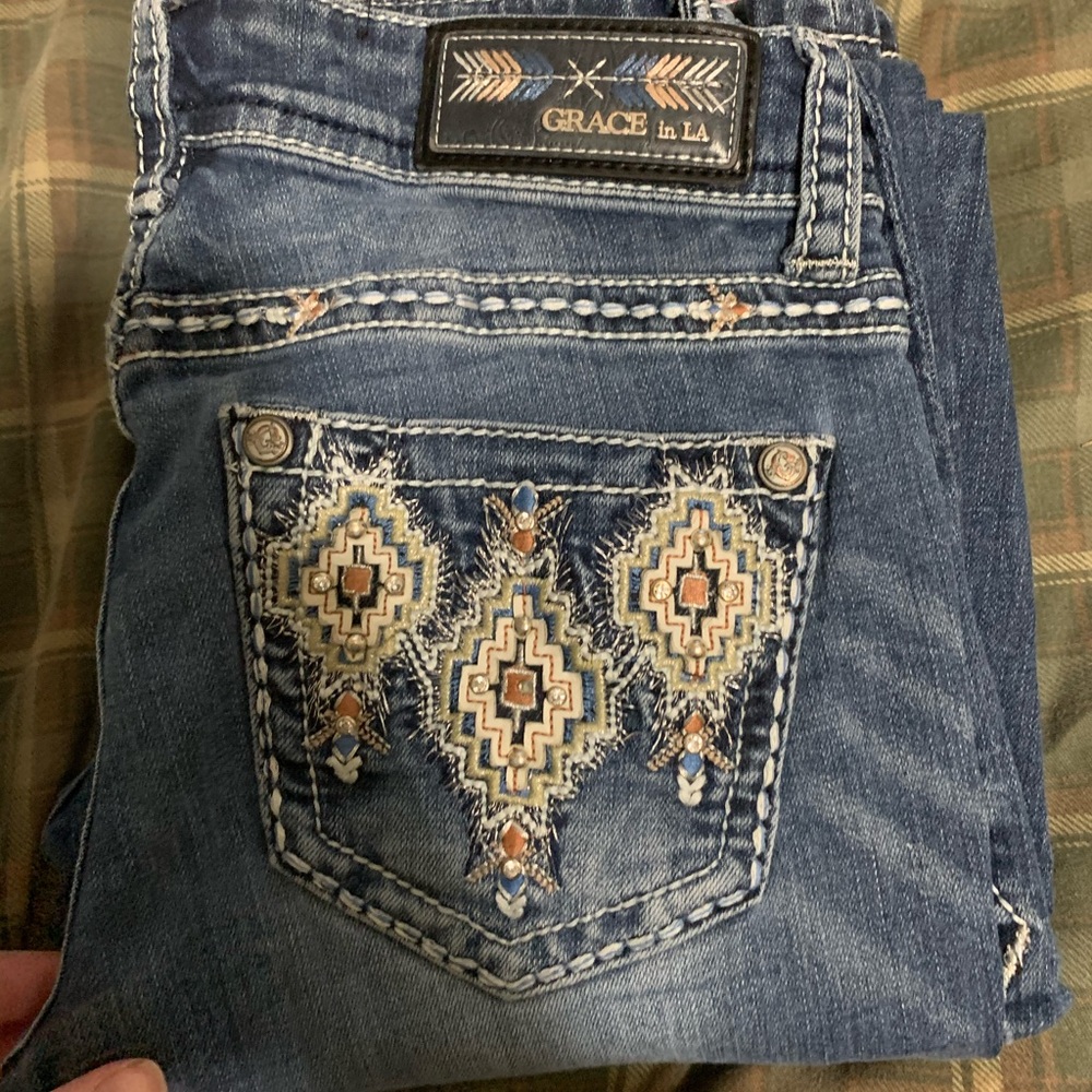 Grace in LA, Miss Me & Wrangler Jeans